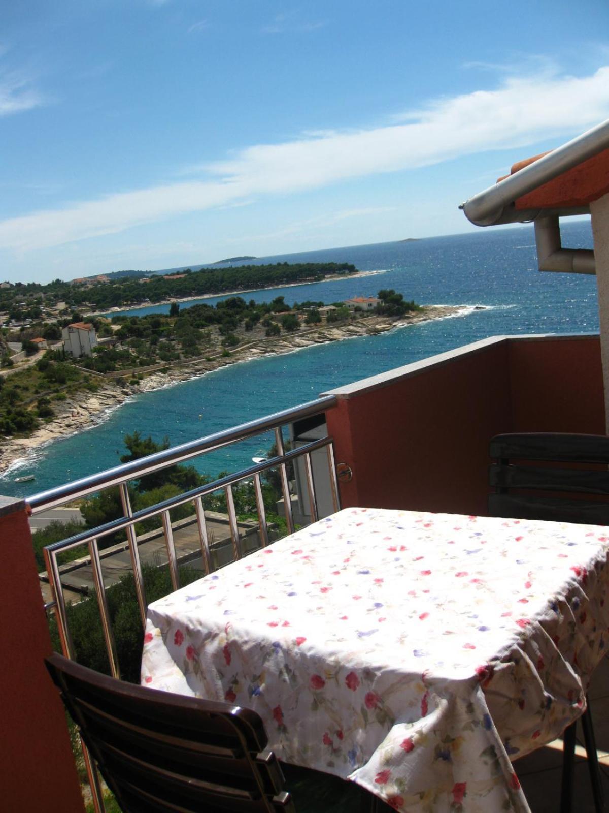 Apartments Martina Primošten Esterno foto