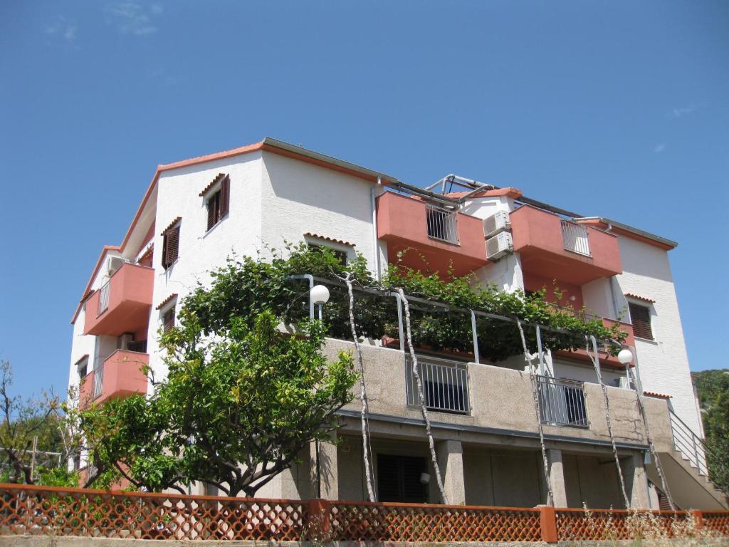 Apartments Martina Primošten Esterno foto